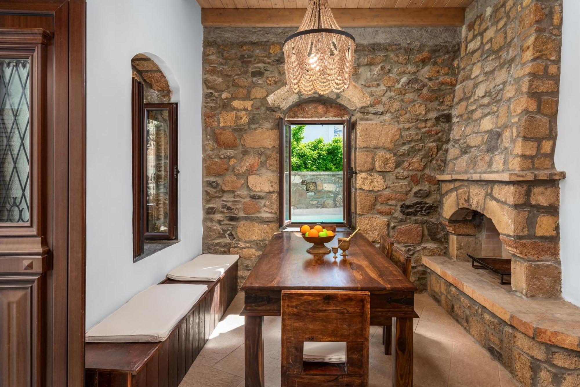 Villa Claudia In Lardos Exterior photo